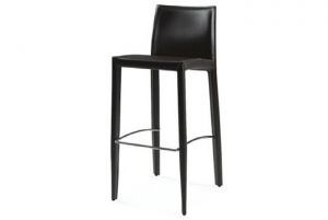 GRAZIA/S от Fenice,италия.Барный стул на прочном металлическом каркасе, полностью обит прессованной кожей.